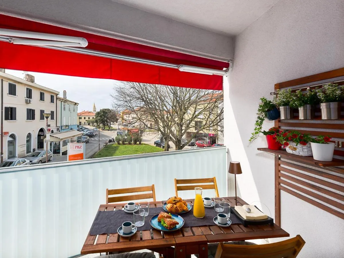 Modern Center City Appartment Porec
